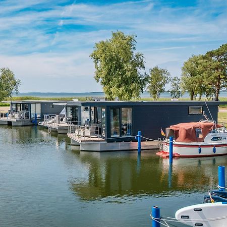 Marina Martinshafen Hotel Sassnitz Eksteriør billede