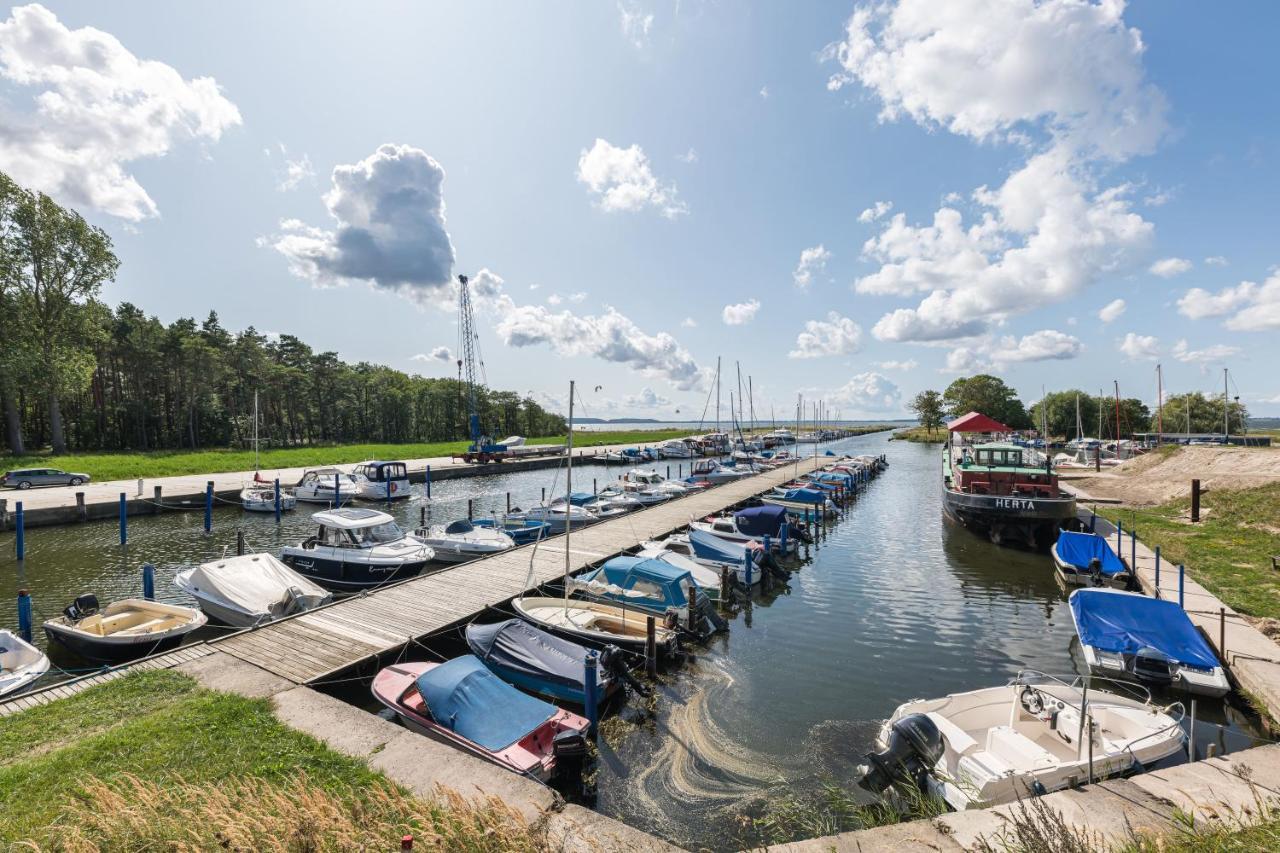 Marina Martinshafen Hotel Sassnitz Eksteriør billede