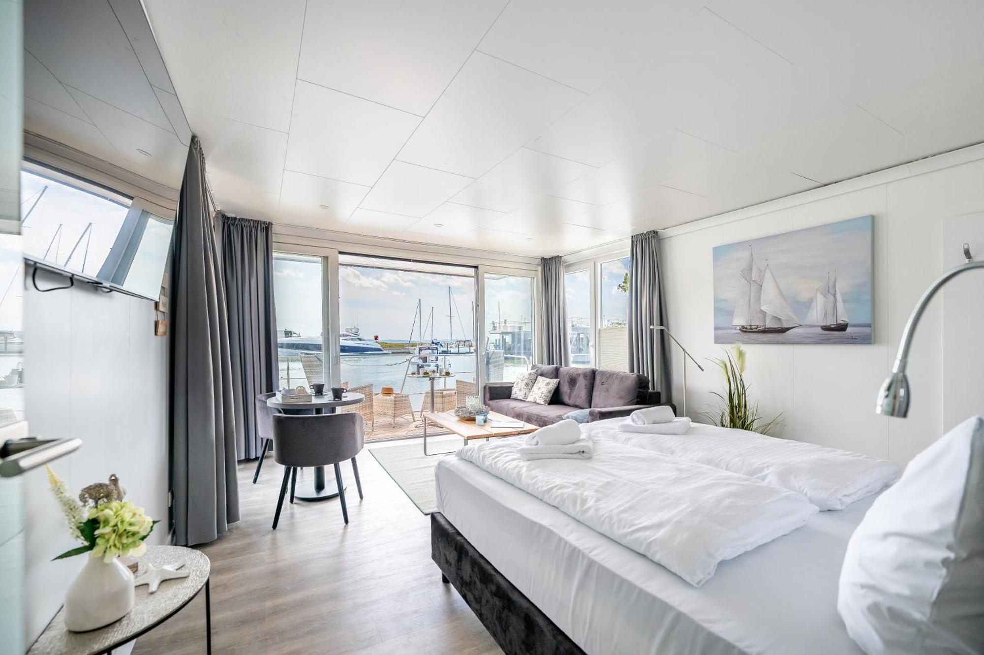 Marina Martinshafen Hotel Sassnitz Eksteriør billede